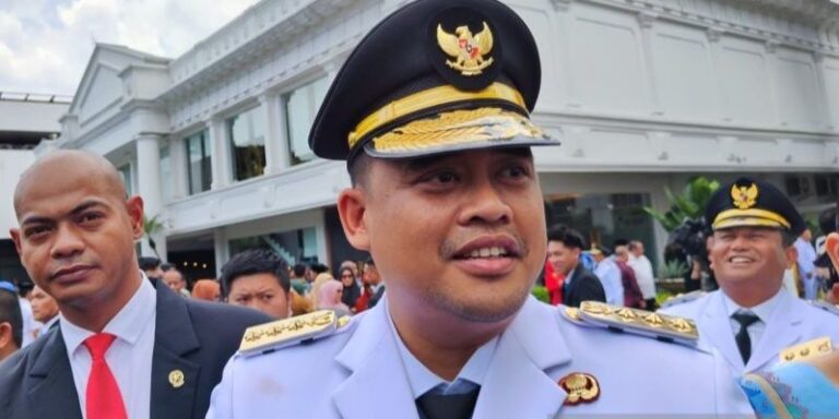 Bobby Copot Pejabat Sumut karena Etika dan Disiplin