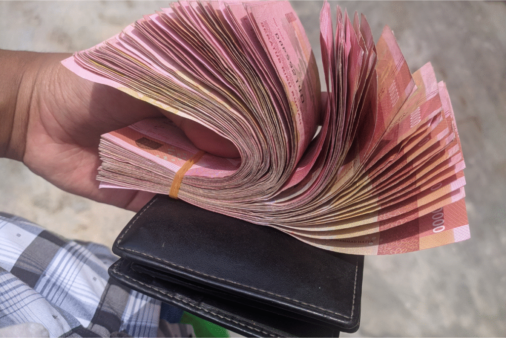 Kenaikan Gaji DPRD Kalteng