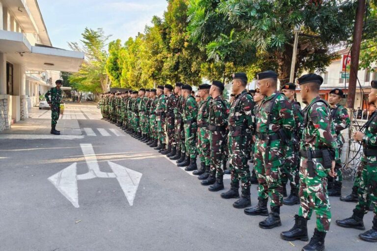 Makassar: 5000 Personel TNI untuk Jaga Keamanan Unjuk Rasa