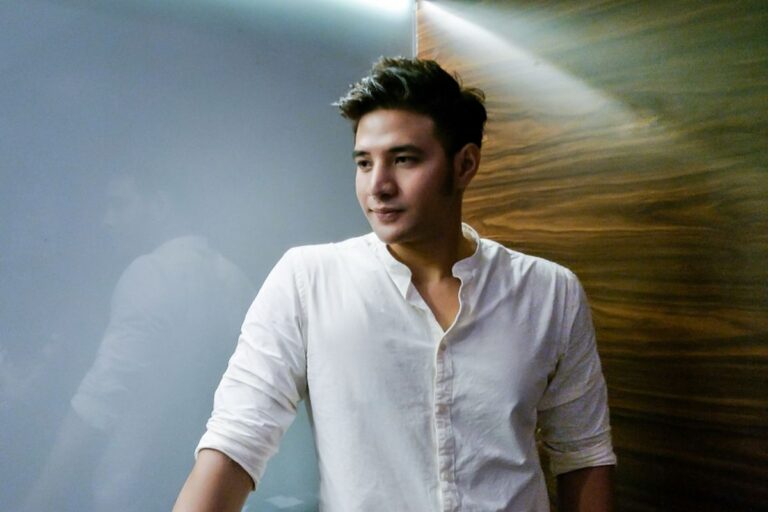 Ammar Zoni : Dari Aktor Tenar Jadi Napi Narkoba