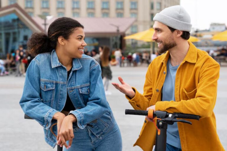 Jasa Teman Jalan : Mengapa Banyak Orang Rela Bayar Teman?